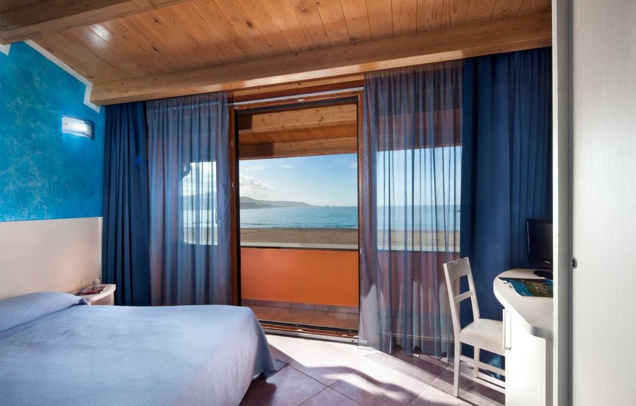 Hotel Al Gabbiano Bosa Marina Zimmer foto